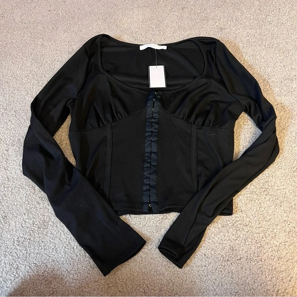 NORDSTROM RACK TOP! ✨ - Picture 1 of 4